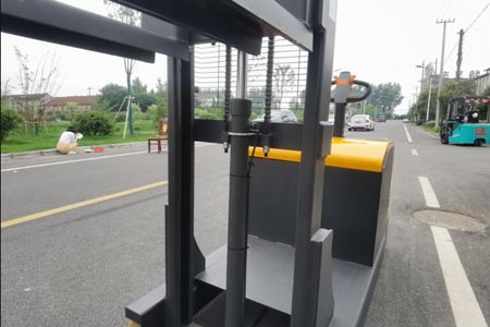 Stand-on counterbalance stacker