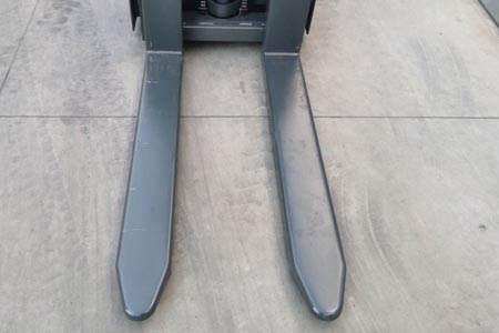 Forks of mini electric forklift