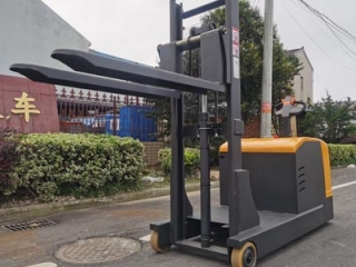 Is Stand-on Counterbalance Stacker Hard To Operate? 3 Simple Operation Steps