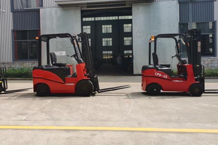 Wide Range of NEW NEWTON Forklifts