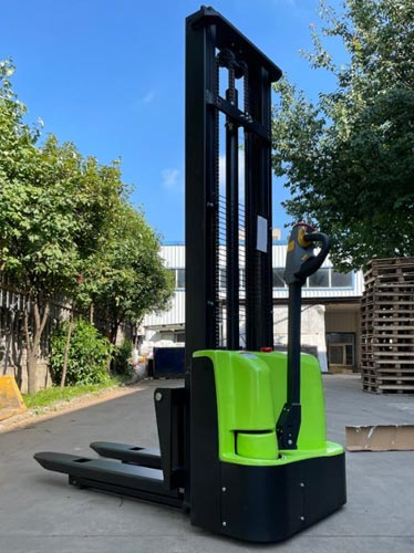 AGV forklift troubleshooting & repair