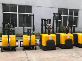 Top 10 Electric Forklift Manufacturers Ranking | Small Business Pick: Newnewton