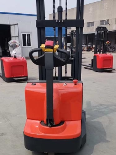 Walk-behind Counterbalance Stacker