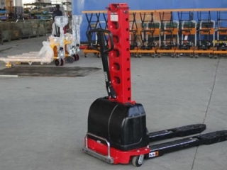 How To Operate Single-person Portable Forklift | Full Operation Steps