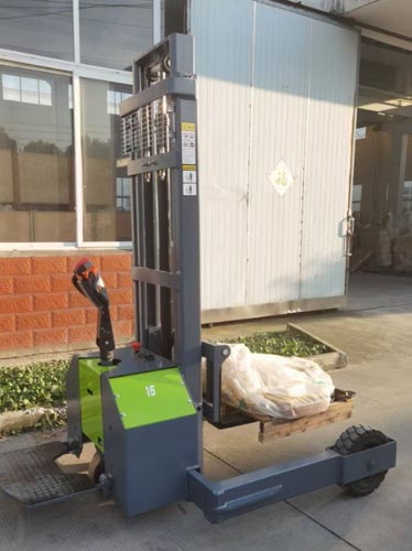 Non-standard Custom Stacker