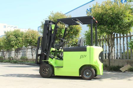 Four-wheel Outdoor Off-road Forklift