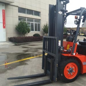 Is 4WD Rough Terrain Forklift Easy To Maintain? Modular Service Breakdown