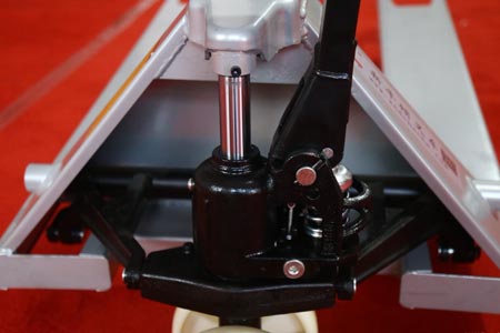 Hand Pallet Truck Structural Details