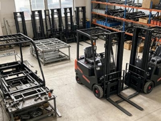 Factory Direct Supply Compact Warehouse Electric Stacker & Truck Newnewton