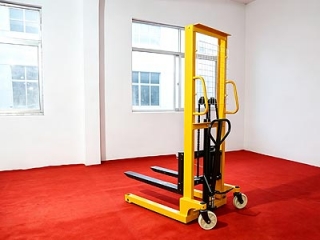 on Manual Hydraulic Stacker Specs | Customizable pallet trolley dimensions