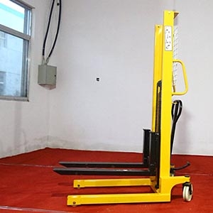 Narrow Aisle 1 Ton Manual Stacker Trucks, Factory Direct Supply By Newnewton