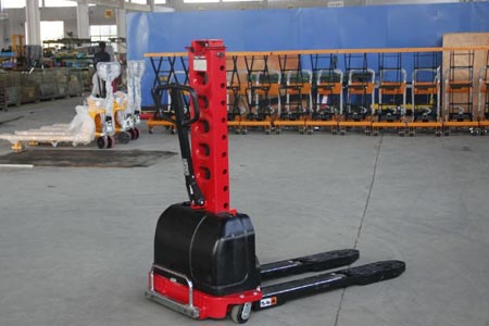 Electric Self-Lifting Stacker