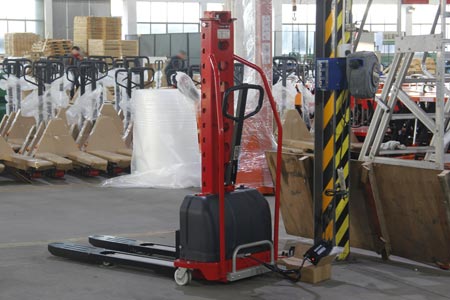 Portable Electric Stacker