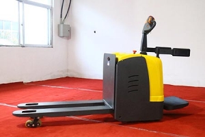 How to Select Stand‑On Electric Pallet Truck Brands | 2026 Buying Guide