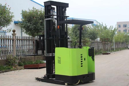Electric three‑way forklift