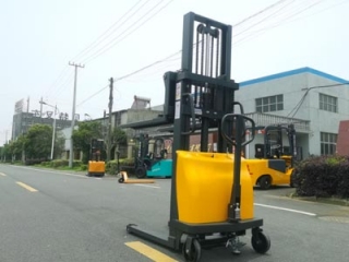 Semi‑Electric Stacker: Standard Operating Steps for Warehouse Handling