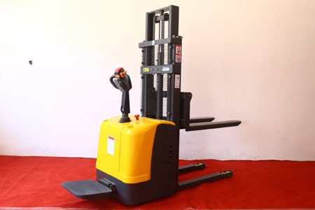 Double-pallet electric stacker wholesale