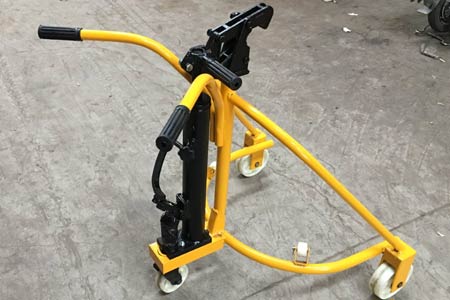 Fully electric drum transporter