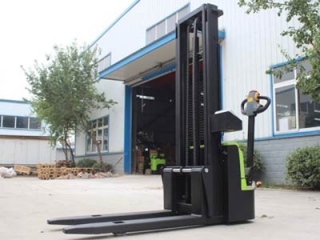 1 Ton Walkie Electric Stacker | Factory Direct Supply Guide