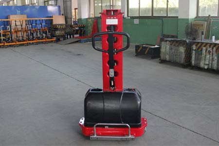 Self-lift stacker working principle