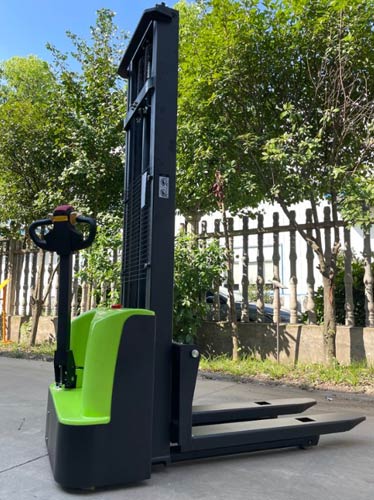 Electric stacker brands