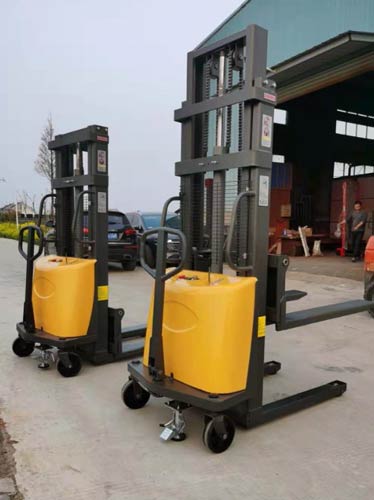 Semi‑electric stacker for sale