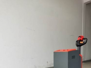 Walk‑Behind Electric Pallet Truck | Operation Instruction Guide