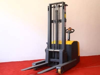 Sit‑Down Reach Stacker | Custom Full‑Electric Reach Forklift