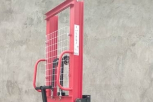 1 Ton Manual Hydraulic Stacker Wholesale | Main Selection Factors