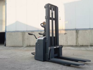 Get Free Quotation & Check Market Price of Stand-on Electric Stacker