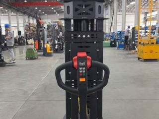 3 Steps to Troubleshoot Lifting System of Self-loading Truck Forklift