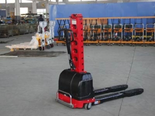 Price Reference for Electric Self-loading Stacker Direct from Factory