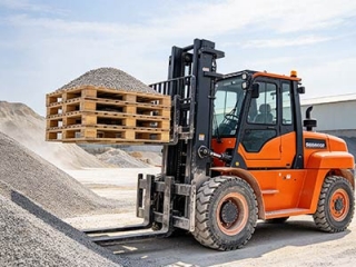 How to Source Internal Combustion Forklifts From Reliable Manufacturers