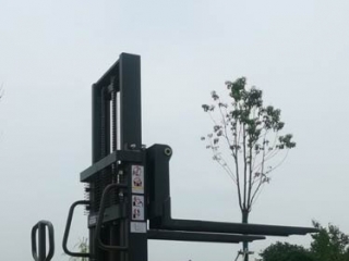 Semi-electric Stacker vs Manual Stacker Cost Comparison