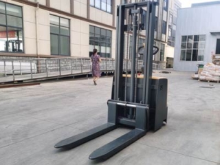 Narrow Aisle Stacking: Custom Stand-on Electric Stacker