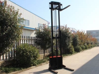 Walk-behind Straddle Stacker Source Factory Supply