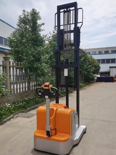 Custom Counterbalance Stacker