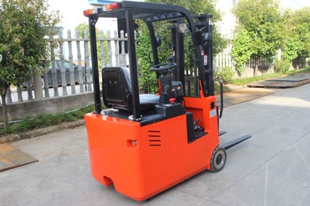 Electric 3-wheel Forklift