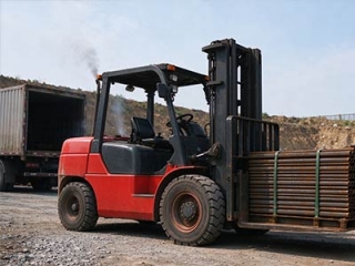 Electric Forklift Vs Diesel Forklift, Warehouse Selection Guide