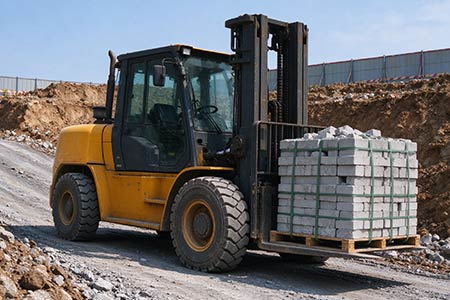 Construction site heavy load fuel forklift