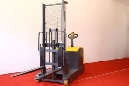 Rider-type Legless Stacker